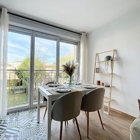 Appartement Appart'homestudio - *