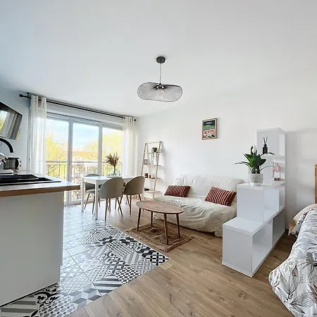 Appart'homestudio - * אז'ן